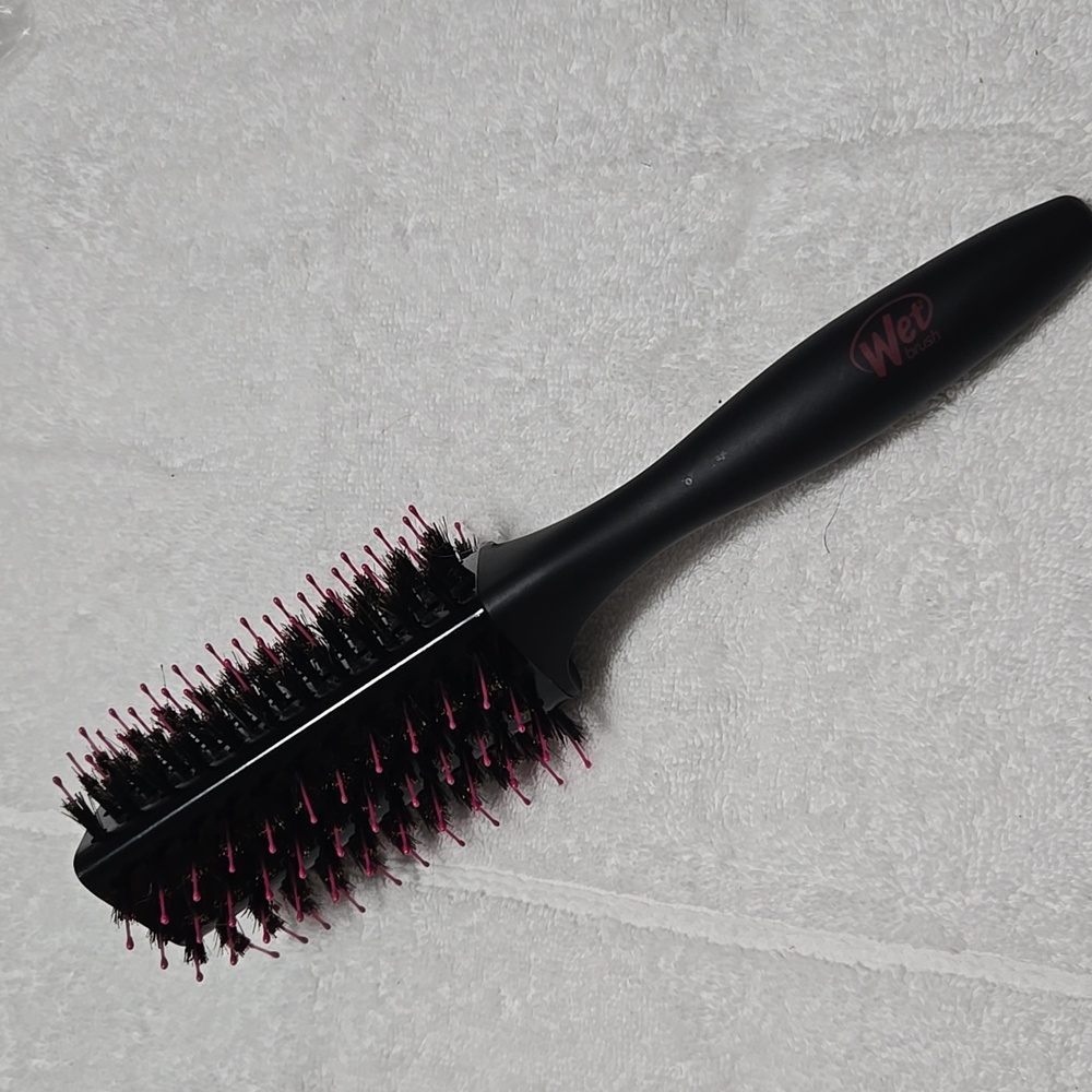 WET BRUSH Break Free Lift & Shape Hair Brush - Black